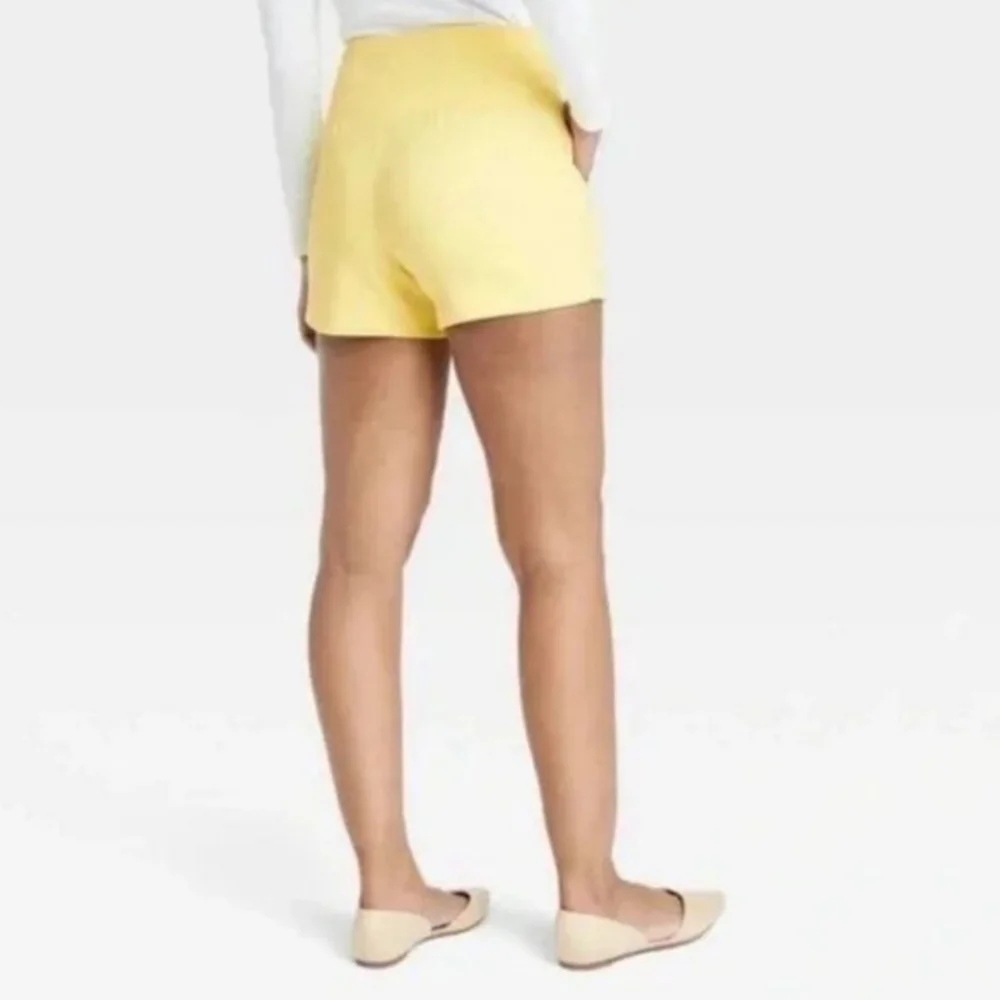 Women's High Rise Tailored Shorts - Picture 2 of 5